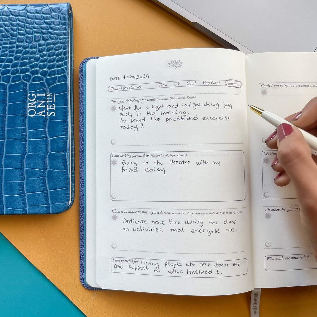 Wellness Journal in Rose Pink Galuchat Pellaq