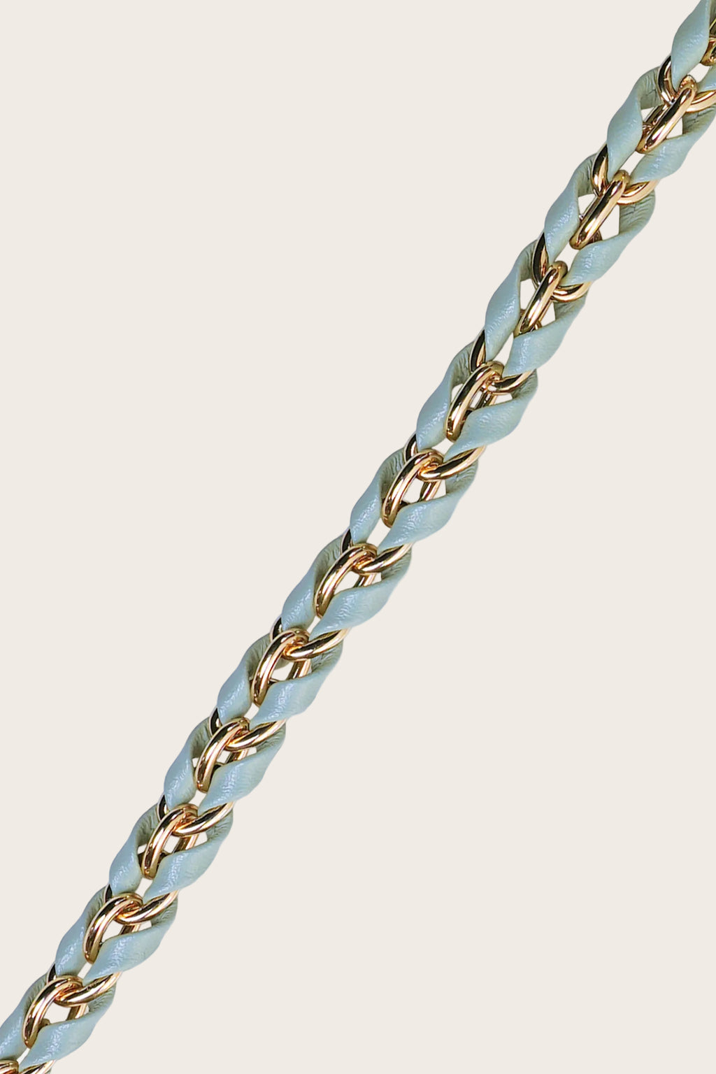 LE324704 | Lou Baby Blue Long Phone Chain 120 cm